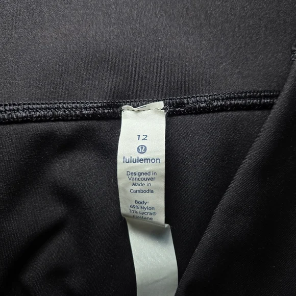 ❤️FINAL SALE❤️ Lululemon Wunder Under Hi-Rise 7/8 Tight - Black - Picture 8 of 10